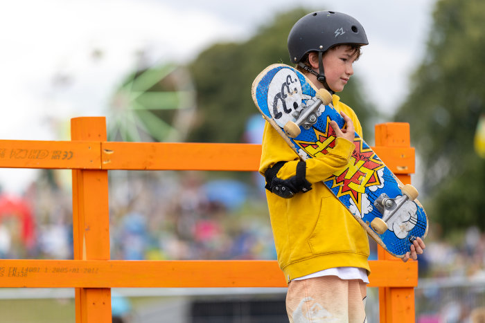 LS-Ten Skateboarding 